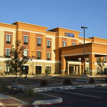 Best Western Plus Elmendorf Hotel San Antonio Hotel Εξωτερικό φωτογραφία