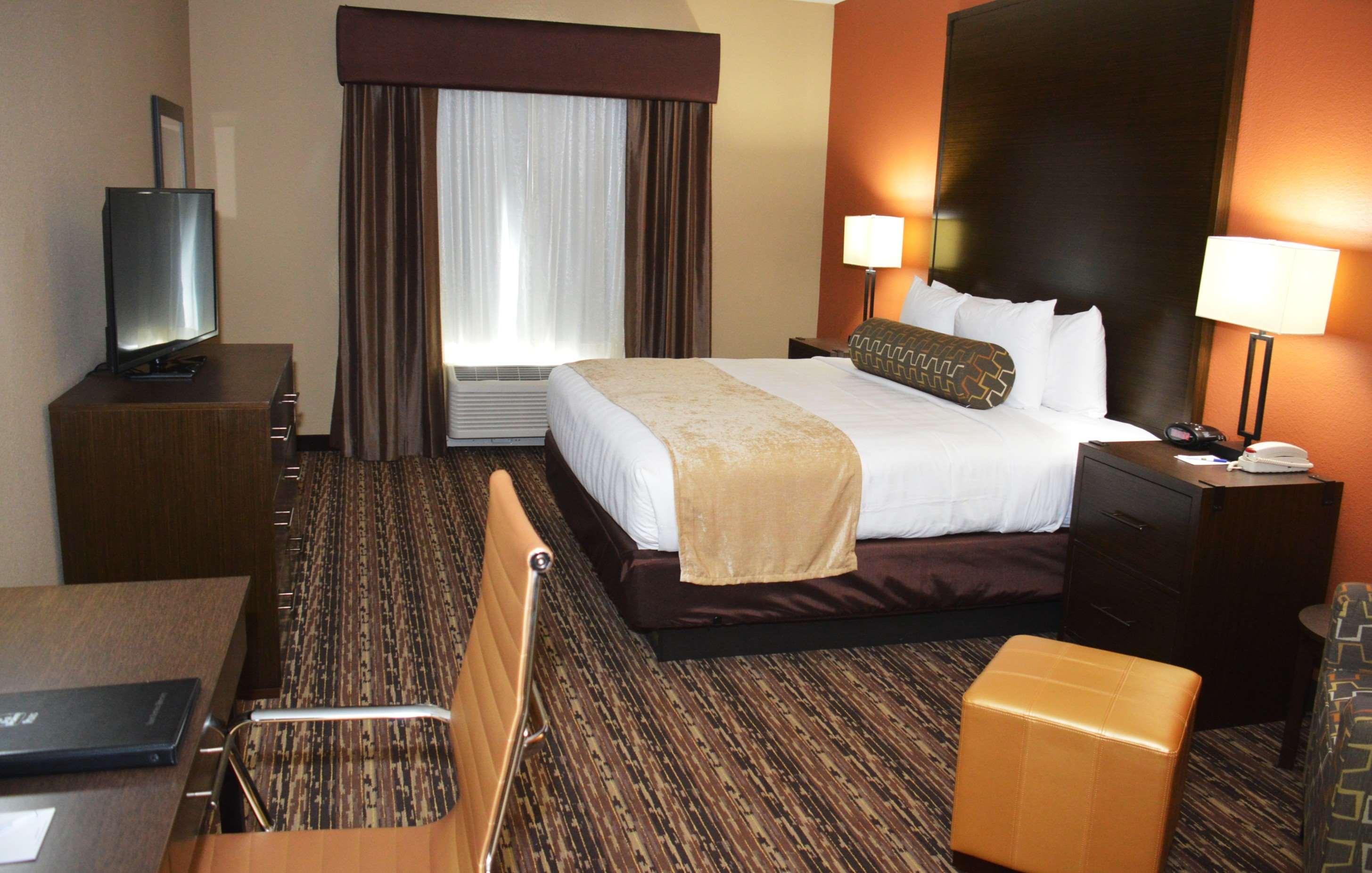 Best Western Plus Elmendorf Hotel San Antonio Hotel Εξωτερικό φωτογραφία