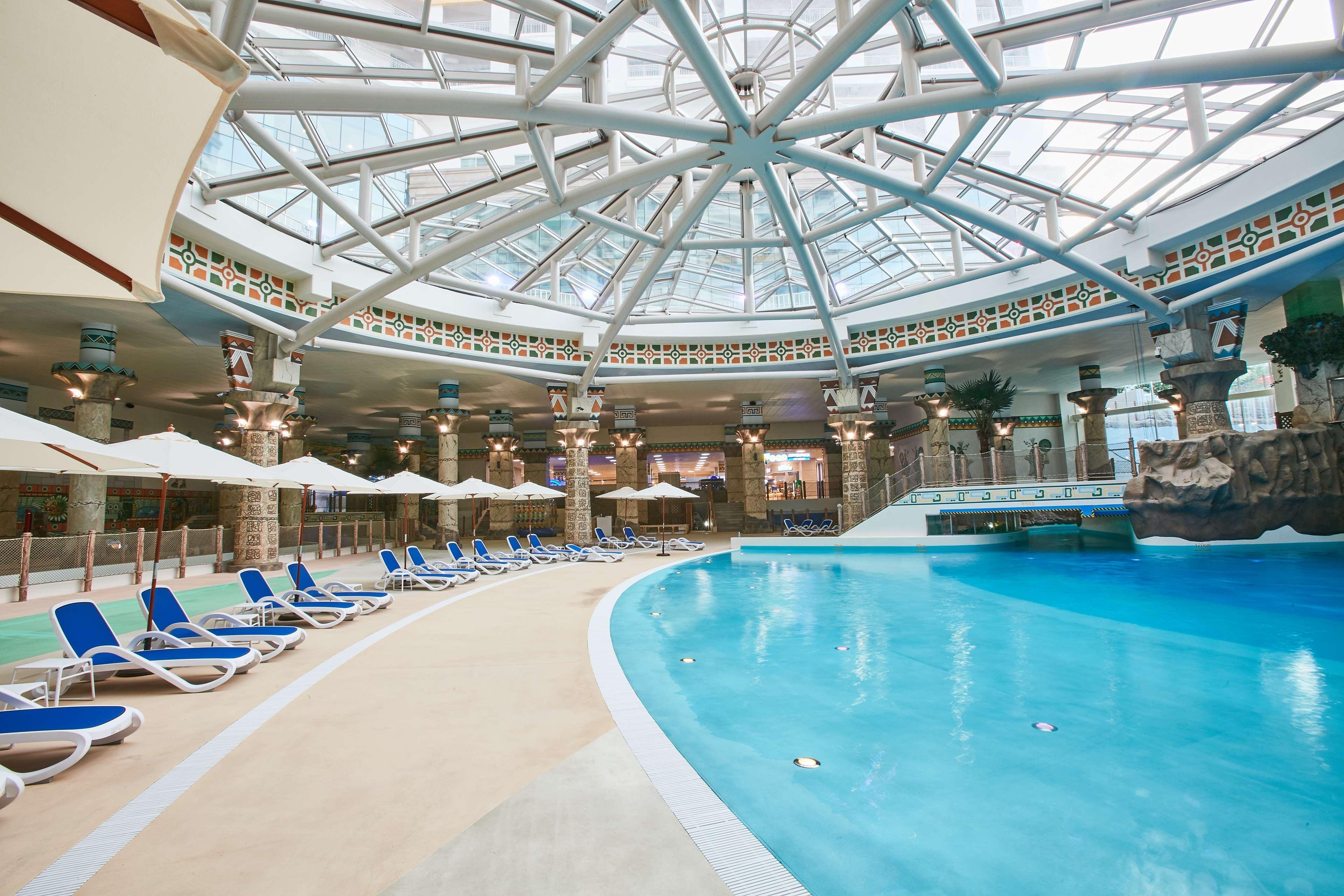 Best Western Plus Elmendorf Hotel San Antonio Hotel Εξωτερικό φωτογραφία